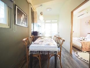 Mar-exclusive/Ximending Family Retreat Neijiang Apartment in Taipei City