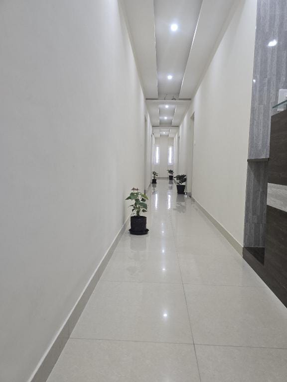 SnV Inn Hotel in Bengaluru