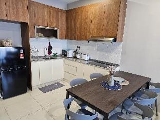 Lovely Podium CityView 3Bedroom with Pool A1 Vacation rental in Kuching