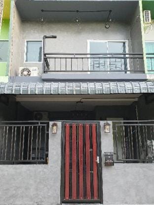 Tawatchai House Vacation rental in Phuket