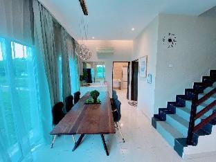 Homestay 2 Tingkat Kuala Terengganu Vacation rental in Terengganu, Malaysia