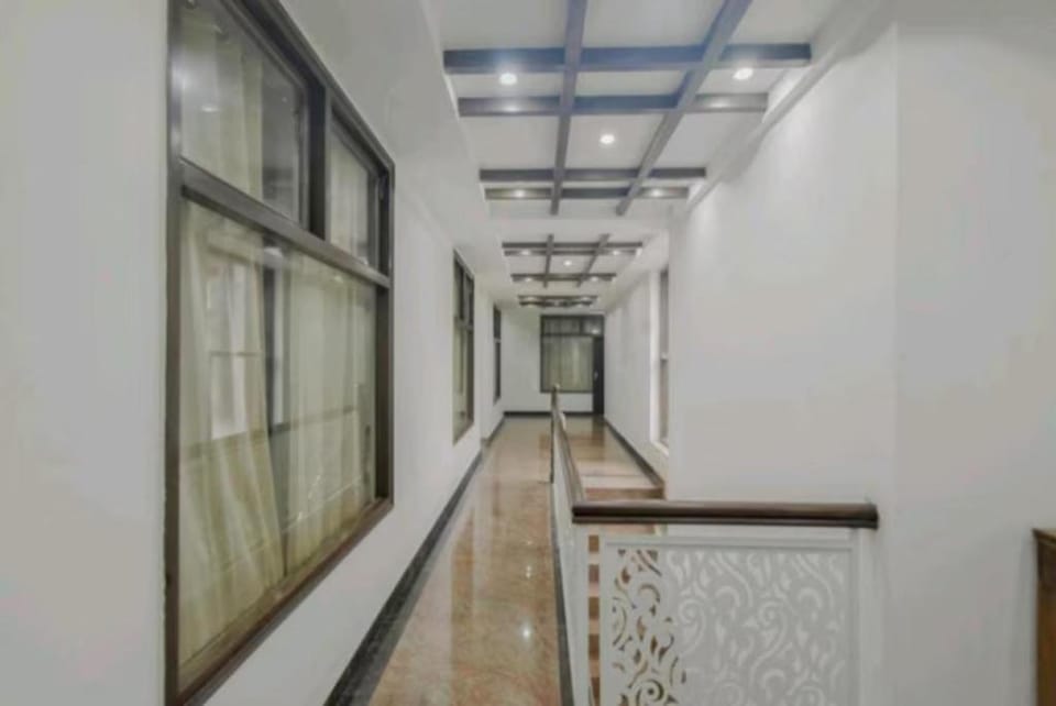 Goroomgo Garden Reach Mussoorie Hotel in Uttarakhand