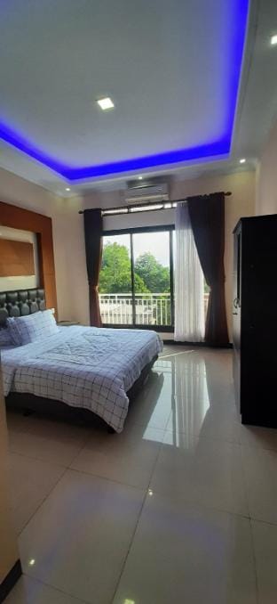 VILLA MB PUNCAK CISARUA Villa in Cisarua