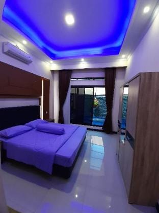 VILLA MB PUNCAK CISARUA Villa in Cisarua