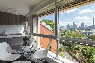 The Gem-Executive Potts Point Harbourview Stunner Apartment in Sydney