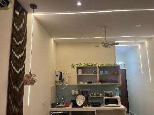 Ivy Splendour Studios (B) Oshiwara Apartment in Mumbai