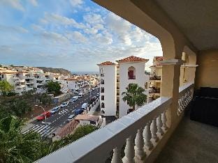 Los Cristianos Heated Pool Sea View AC Apartment in Los Cristianos