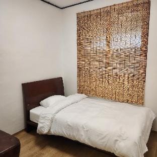 Principal Hong’s house | Hong Gyojang Daek Vacation rental in Daegu