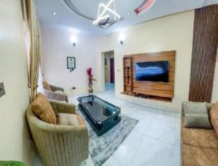Rotzy residences Vacation rental in Lagos