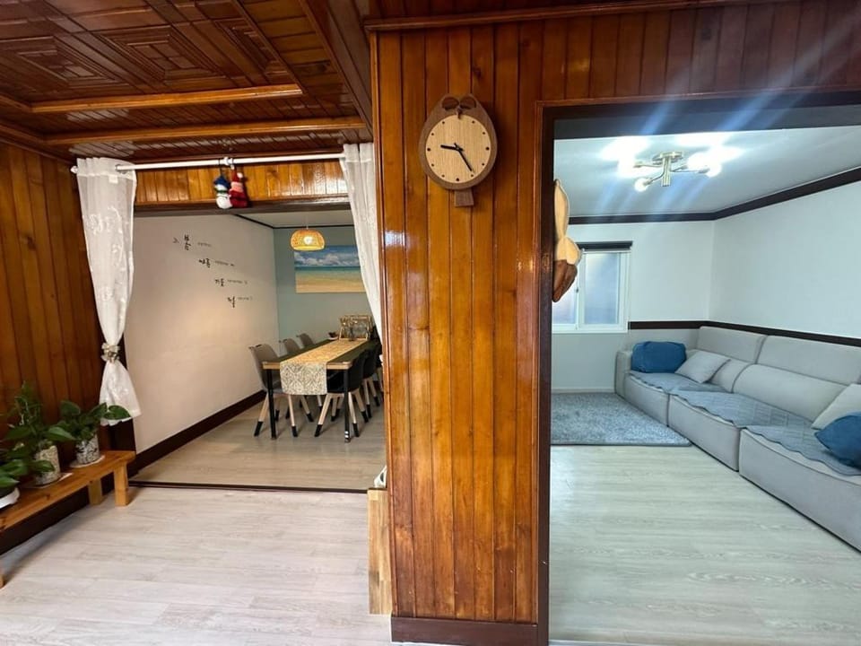 Namhae Audrey House Bed and Breakfast in South Korea
