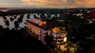 Perfect 4* Deluxe Room near Club Med Bali Beach Vacation rental in Kuta Selatan