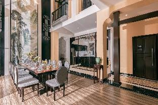 6BR Pool Villa - Professional Karaoke * Free Airport Pickup Villa in Da Nang