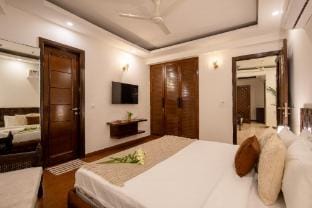 BedChambers Serviced Apartments South Extension Apartment in New Delhi