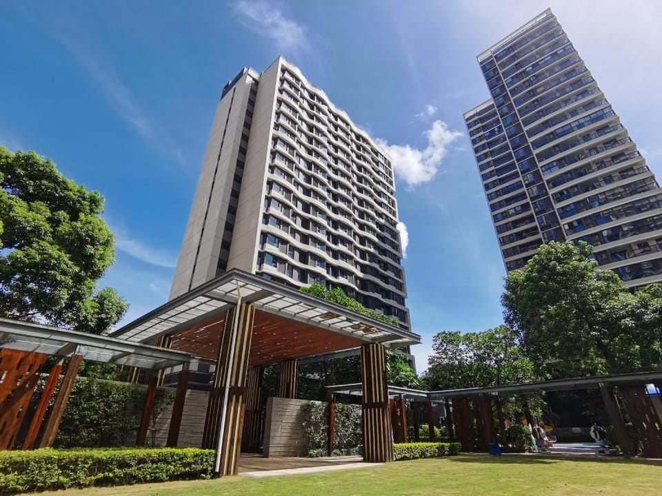 Interact China Fine Condo - Tangjia Bay Hotel in Guangdong