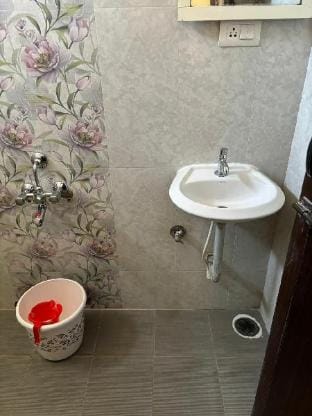 VARAHA GUEST INN LUXURY ROOMS Apartment in Tirupati