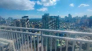 Aveline Suites Luna,1 BR,Balcony @Acqua Private Re Vacation rental in Mandaluyong