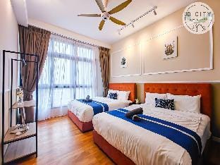 Paradigm Residence-Retreat Suites by RR JBcity Vacation rental in Johor Bahru
