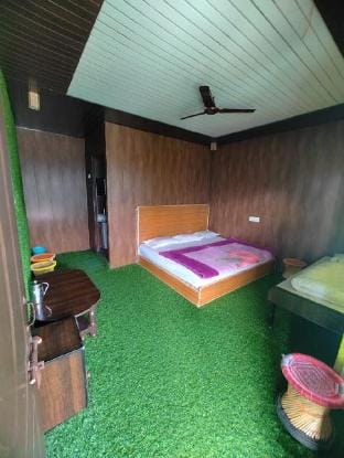 Hotel Greenview Inn Apartment in Uttarakhand