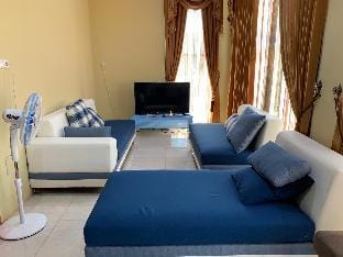 Chika's Homestay Vacation rental in East Java
