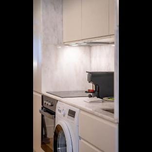Taipas Tranquility: Cozy T0 by LovelyStay Apartment in Porto