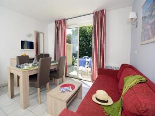 Cozy apartment only 2 km. away from Vallon-Pont-dArc Apartment in Vallon-Pont-d'Arc