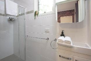 Elliott Lodge - for Family/Pets Villa in Melbourne