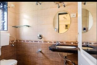 Cozy and Comfortable 2BHK Apartment  Apartment in Mumbai