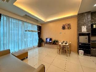 KK SUTERA AVENUE WT POOL OPP IMAGO 4BR 12pax 【SD】 Apartment in Kota Kinabalu