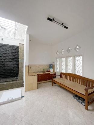 SAMAWA FAMILY HOUSE Vacation rental in East Java