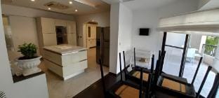 St Julian's LUX Apartment' Vacation rental in Saint Julians