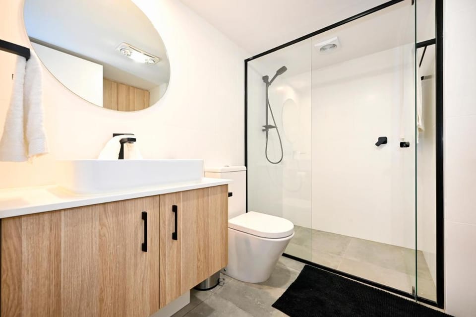 Coolum Beach - Beachside Dream - 3 B/R, 2 Bath ZF6 Apartment in Coolum Beach