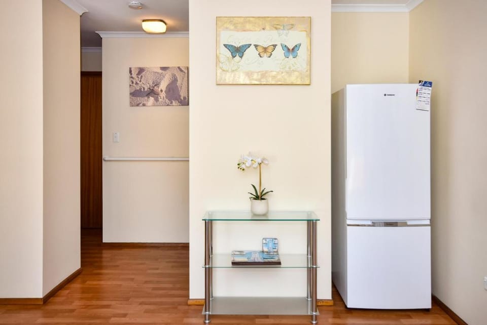 Beach House Getaway - Family & Pets ZB6 Vacation rental in Sunshine Coast