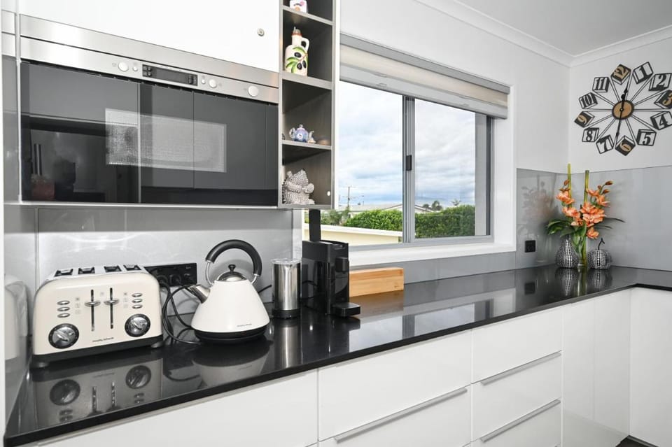 Stunning, Beachfront Dream Home - ZA3 Vacation rental in Sunshine Coast