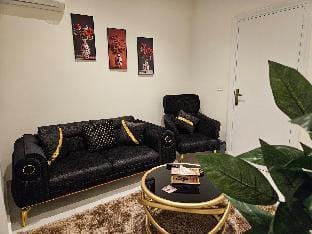 Downtown Cairo 1BR - Flat- 63-A Apartment in Cairo