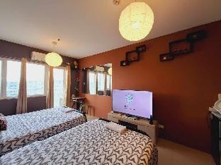 Maru Suite Shell Penthouse; 2 Double Beds PoolView Apartment in Pasay