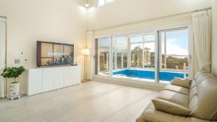Ganghwado Narangstay Poolvilla Pension Bed and Breakfast in Gyeonggi-do
