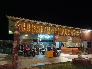 Langkawi Lubuk Private Villa Jacuzzi Pool 20pax Vacation rental in Kedah