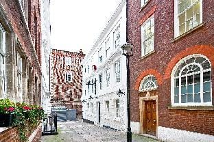 Eldon Chambers Flat 2 by City Living London Apartment in City of Westminster