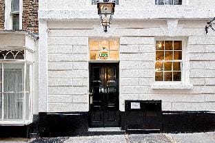Eldon Chambers Flat 1 by City Living London Apartment in City of Westminster