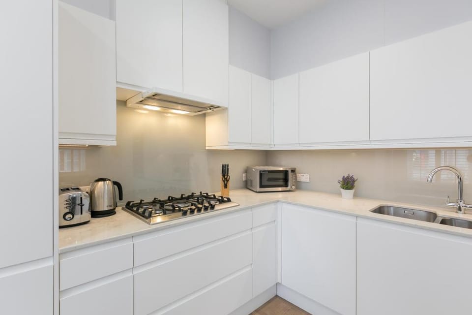 Urban Chic - Shaftesbury Apartment in City of Westminster