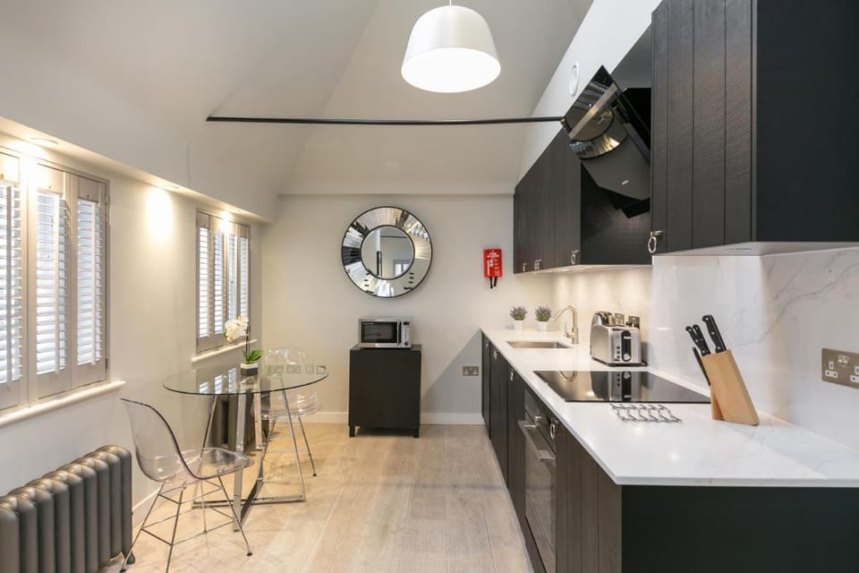 Urban Chic - Wellington Apartment in City of Westminster