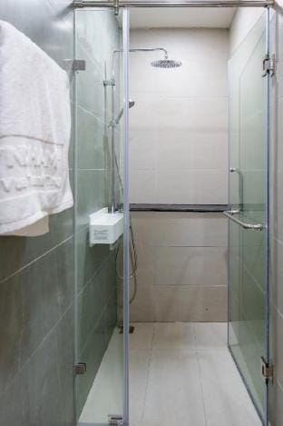 Windy Hill Homestay Apartment in Laos