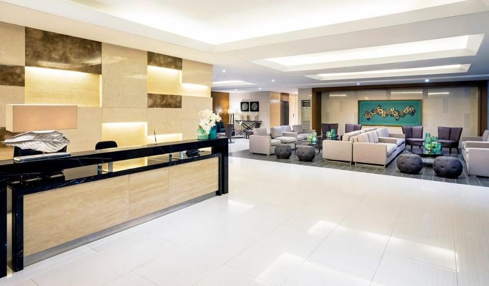 Condo Near MOA NAIA, CCP &must see places w/a view Apartment in Pasay