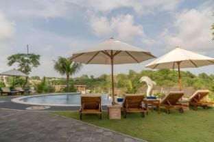 Uluwatu Houses Vacation rental in Bali