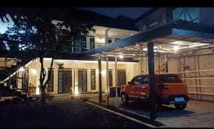 SULFAT INDAH HOME STAY SYARIAH Apartment in East Java