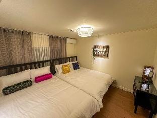 #Sinchon#Hongdae#Myeongdong#Korean Traditional House with Garden in the City Vacation rental in Seoul