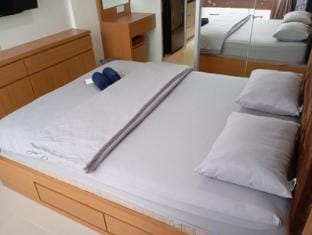 SleepRest @ pollux Habibie A3910 Apartment in Riau Islands, Indonesia