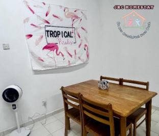 Desa Tebrau 3 IKEA Toppen PeiKin Long Sing YiJia Vacation rental in Johor Bahru