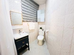 Edae Station 3min 2Room/3Bed/1Bath#Hongdae#Myeongdong#Mapo#full of sunshine Apartment in Seoul