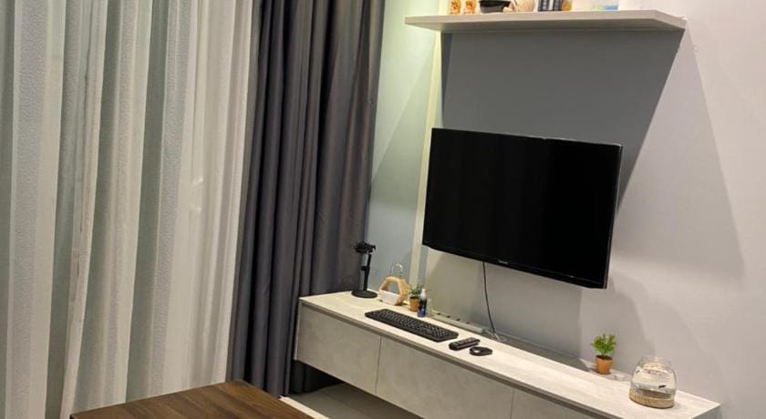 Infinite Pool! Room in Kuala Lumpur Apartment in Federal Territory of Kuala Lumpur